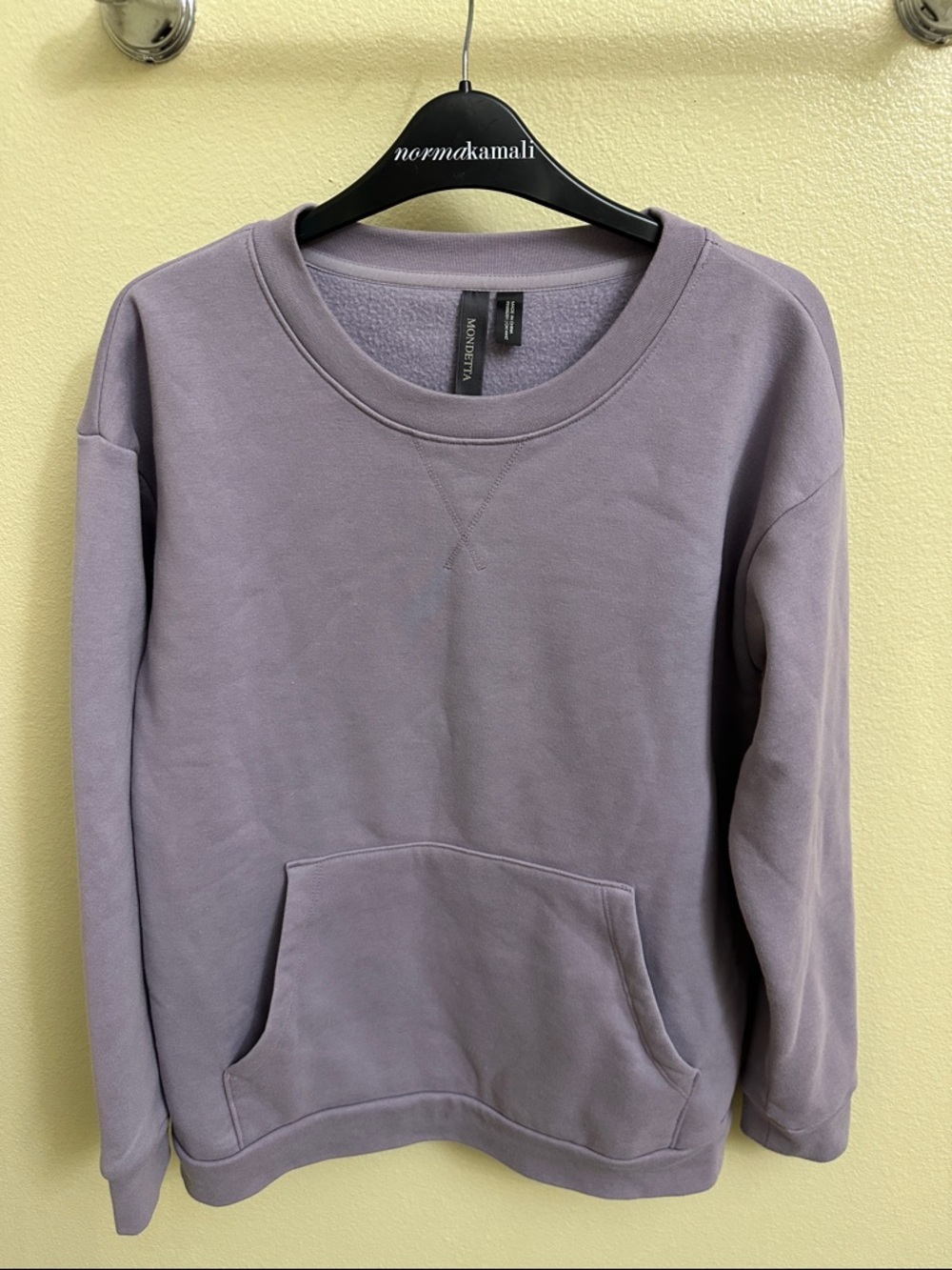 Mondetta Lavender Crewneck Sweatshirt med